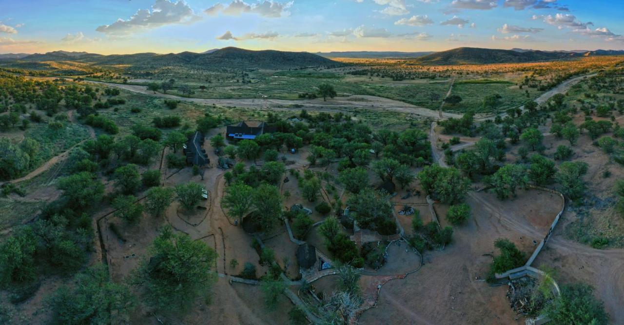 Hobatere Lodge Otjovasandu Exteriér fotografie