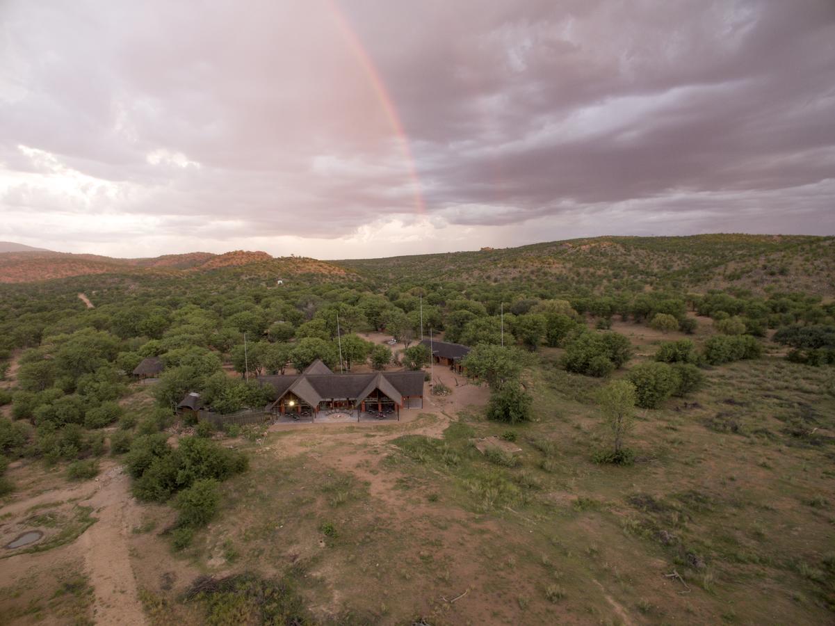 Hobatere Lodge Otjovasandu Exteriér fotografie