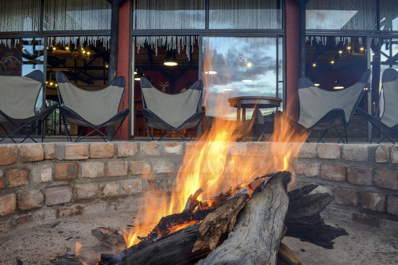 Hobatere Lodge Otjovasandu Exteriér fotografie
